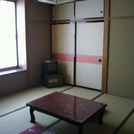 Atarashiya Hotel Nozawaonsen Quarto foto